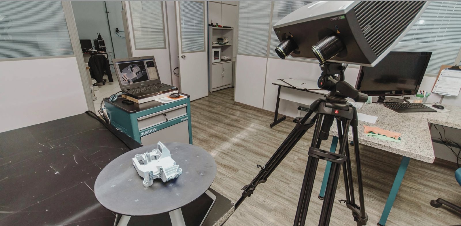 Scanner 3D Comet L3D — engenharia reversa e metrologia